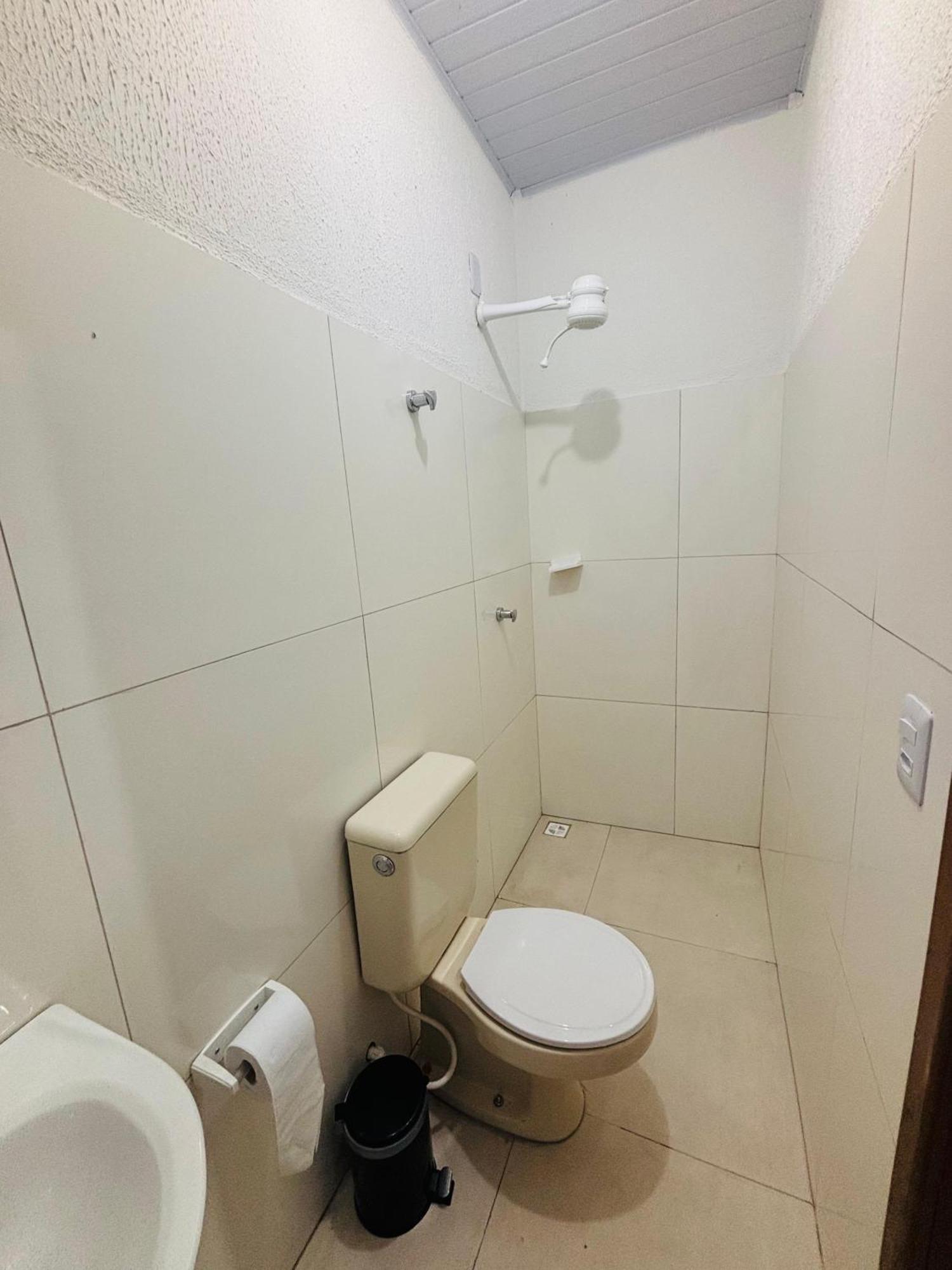 E Costa Do Sol Coroa Vermelha Guest house 2*